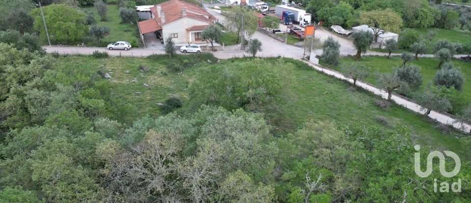 Terrain à bâtir à Cumeeira de 1 480 m²