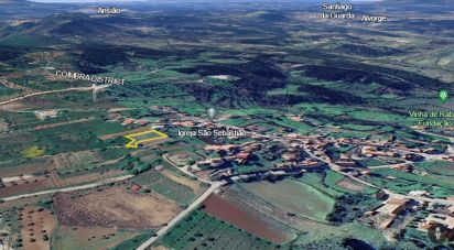Terrain agricole à São Miguel, Santa Eufémia e Rabaçal de 1 350 m²