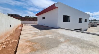 Casa T3 em Caldas da Rainha - Santo Onofre e Serra do Bouro de 130 m²