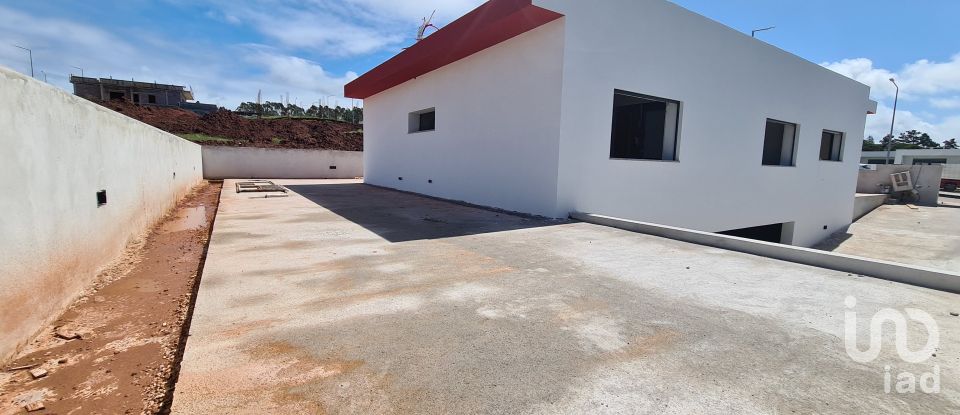 Lodge T3 in Caldas da Rainha - Santo Onofre e Serra do Bouro of 130 m²