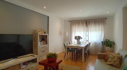 Apartment T2 in Queluz e Belas of 106 m²