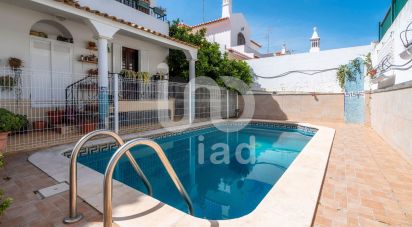 Maison T4 à Vila Real de Santo António de 320 m²