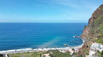 Terrain à Madalena do Mar de 660 m²