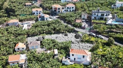 Terrain à Madalena do Mar de 660 m²