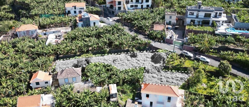 Terreno em Madalena do Mar de 660 m²
