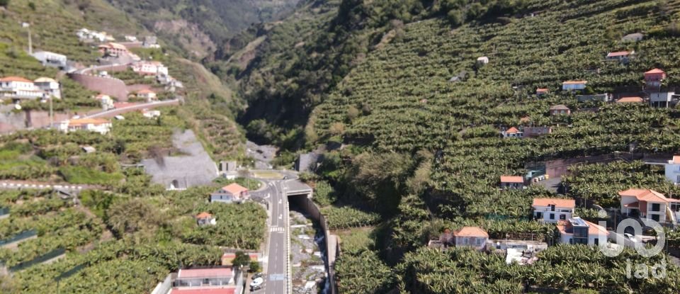 Terreno em Madalena do Mar de 660 m²
