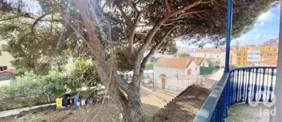 House T6 in Cascais e Estoril of 360 m²