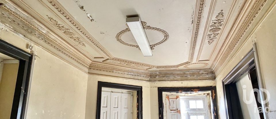 House T6 in Cascais e Estoril of 360 m²