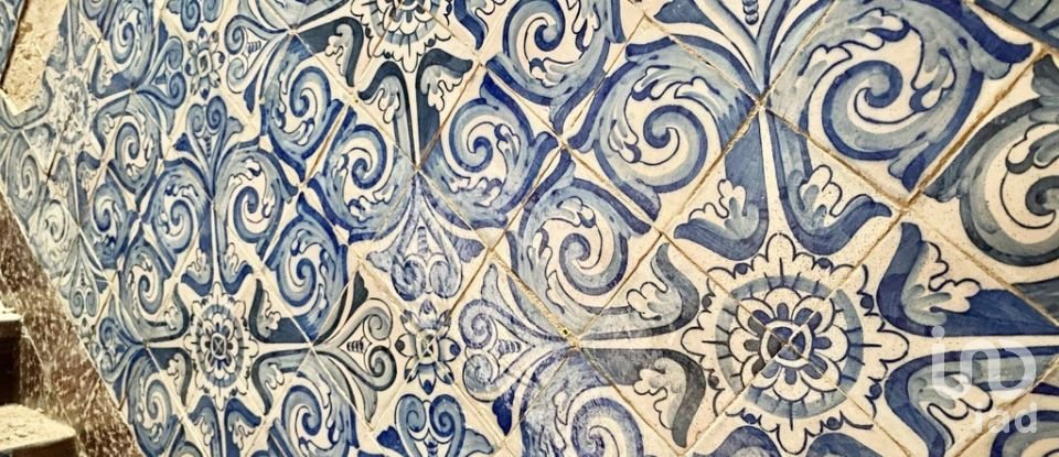 House T6 in Cascais e Estoril of 360 m²