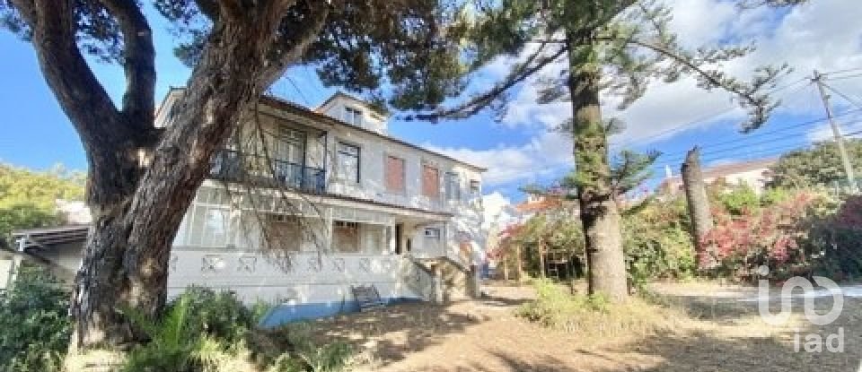 House T6 in Cascais e Estoril of 360 m²