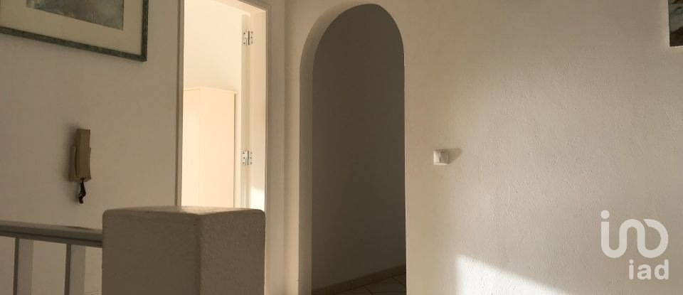 Maison T3 à Portimão de 202 m²