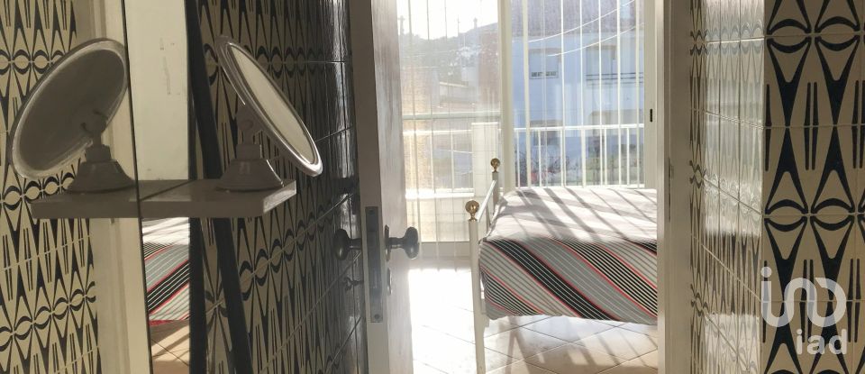 Maison T3 à Portimão de 202 m²