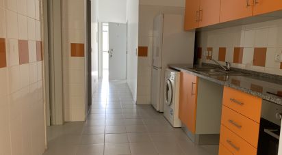 Appartement T2 à Marvila de 60 m²