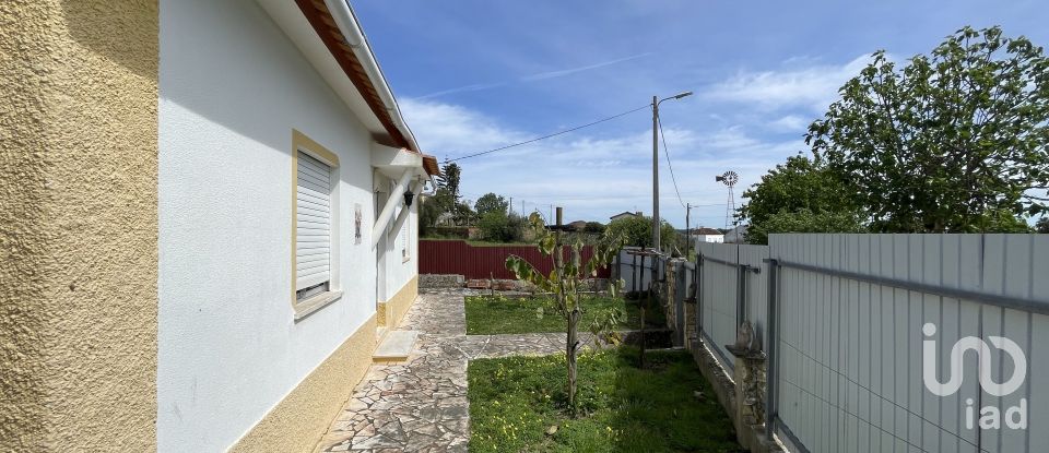 Maison T3 à Serra e Junceira de 139 m²