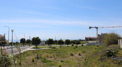 Terrain à Silveira de 462 m²