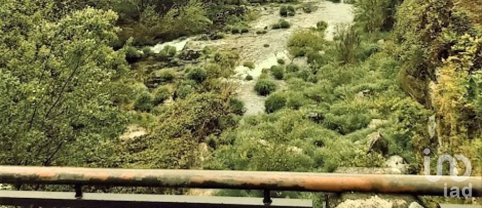 Ferme T4 à Grade e Carralcova de 327 m²