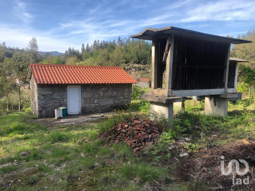 Land in Santa Cruz da Trapa e São Cristóvão de Lafões of 16,422 m²