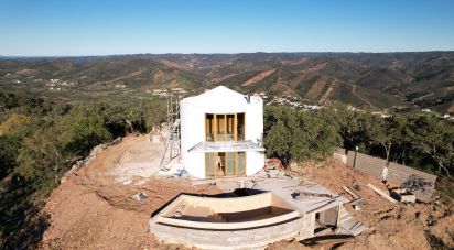 Demeure T2 à Alte de 140 m²