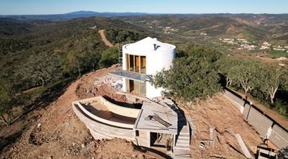 Demeure T2 à Alte de 140 m²