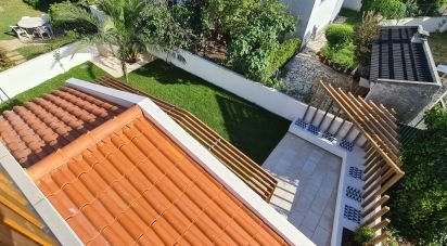 House T4 in Carnaxide e Queijas of 202 m²