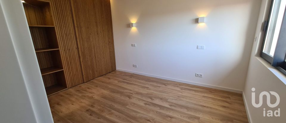 House T4 in Carnaxide e Queijas of 202 m²