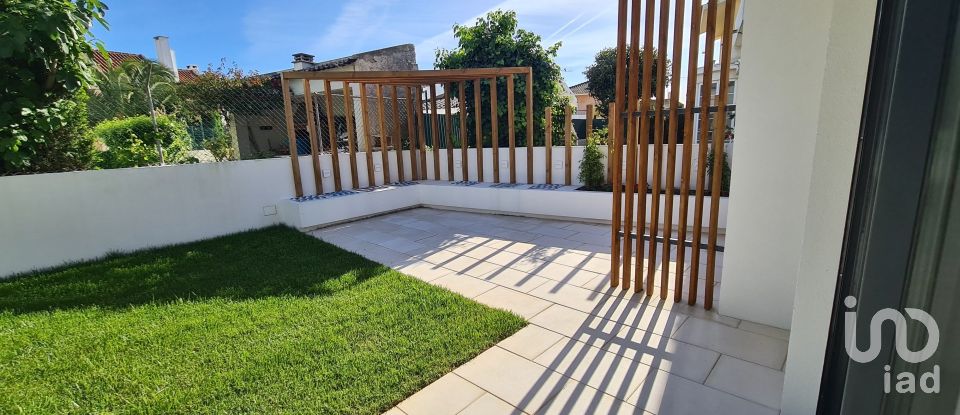 House T4 in Carnaxide e Queijas of 202 m²