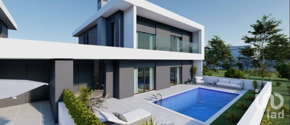 Maison T4 à Amora de 198 m²