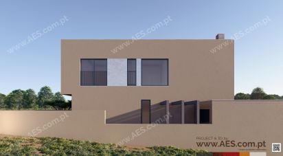 Maison T4 à Laranjeiro e Feijó de 270 m²