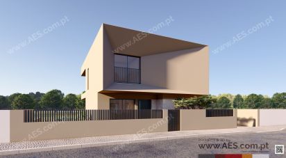 Casa / Villa T4 em Laranjeiro e Feijó de 270 m²