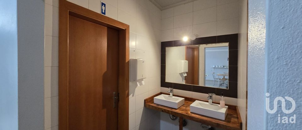 Comércio diverso T0 em Peral de 138 m²