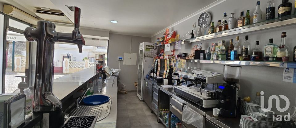 Comércio diverso T0 em Peral de 138 m²