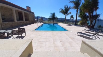 Lodge T4 in Airó of 452 m²