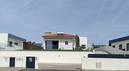 House T3 in Santo Isidoro of 203 m²