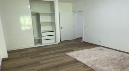 Apartamento T3 em Ribeira Brava de 145 m²
