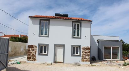 Casa / Villa T3 em Caldas da Rainha - Santo Onofre e Serra do Bouro de 160 m²