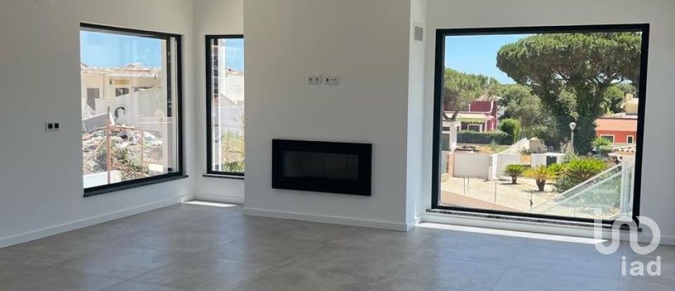 Maison T3 à Quarteira de 300 m²