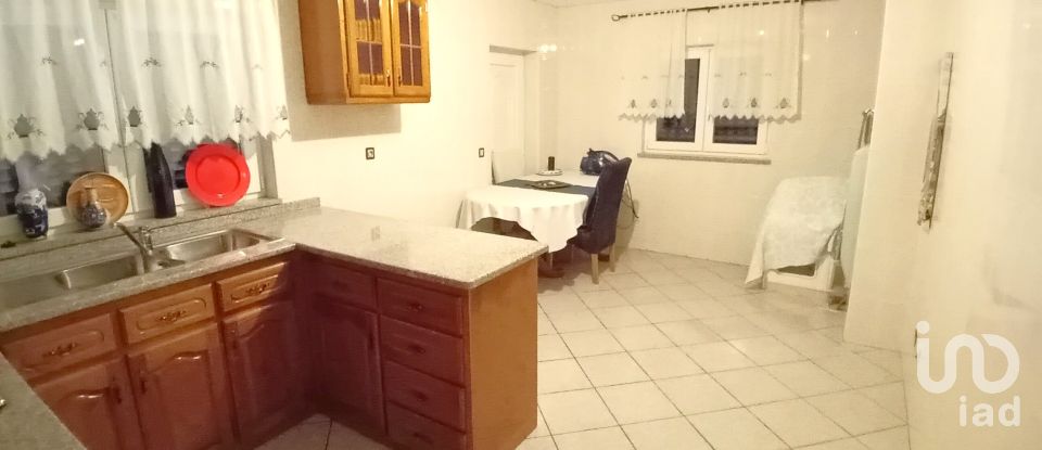 Casa de aldeia T5 em Esqueiros, Nevogilde e Travassós de 700 m²