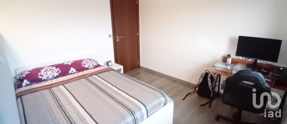 Casa de aldeia T5 em Esqueiros, Nevogilde e Travassós de 700 m²