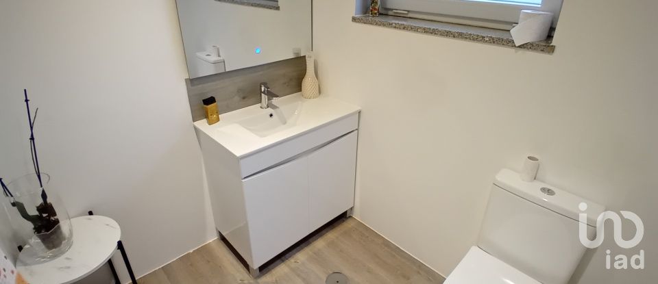 Casa de aldeia T5 em Esqueiros, Nevogilde e Travassós de 700 m²