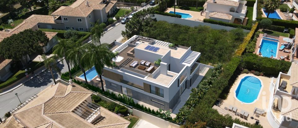 Casa / Villa T5 em Almancil de 306 m²