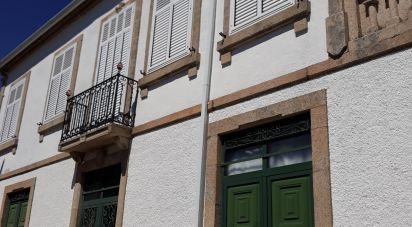 Ferme T11 à Baldos de 228 m²