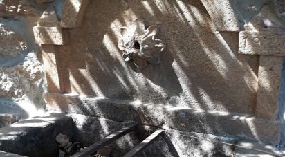 Ferme T11 à Baldos de 228 m²