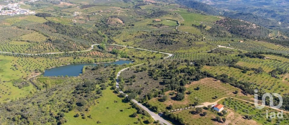 Land in Alfândega da Fé of 460,000 m²
