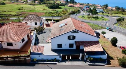 Lodge T4 in Prazeres of 700 m²