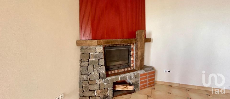 Lodge T4 in Prazeres of 700 m²