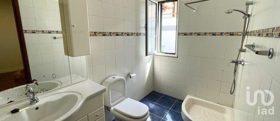 Lodge T4 in Prazeres of 700 m²