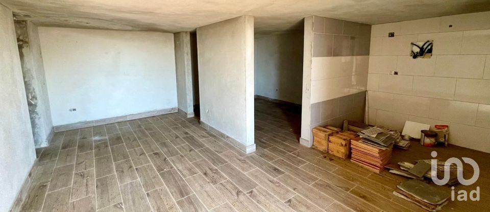 Lodge T4 in Prazeres of 700 m²