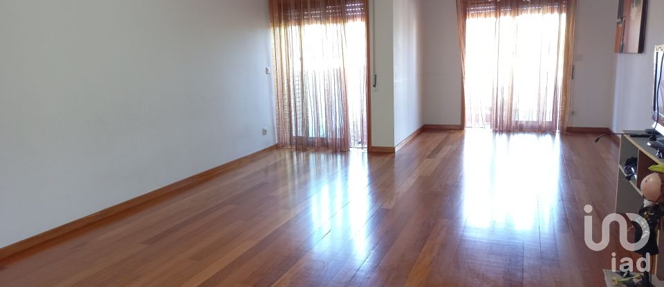 Casa T3 em Galegos (São Martinho) de 193 m²