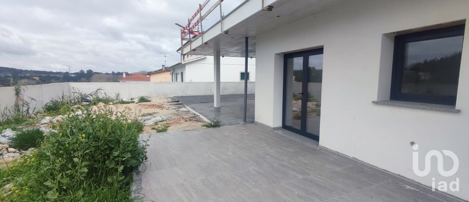 Mansion T4 in Parceiros e Azoia of 230 m²