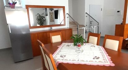 Apartment T3 in Turquel of 132 m²